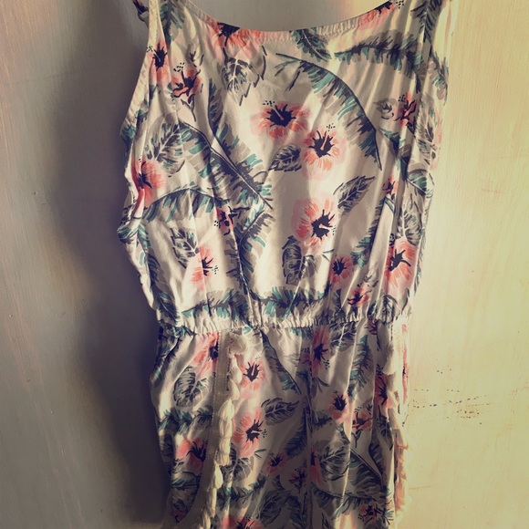 Romper - Picture 1 of 1